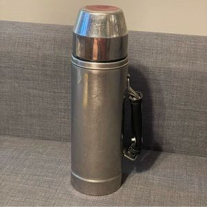 UNO-VAC Unbreakable Stainless Steel Thermos Quart Vintage - USA MADE W/Leather